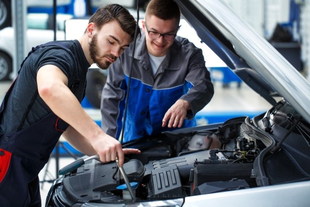 Autoreparatur-Kosten kalkulieren & Werkstatt finden