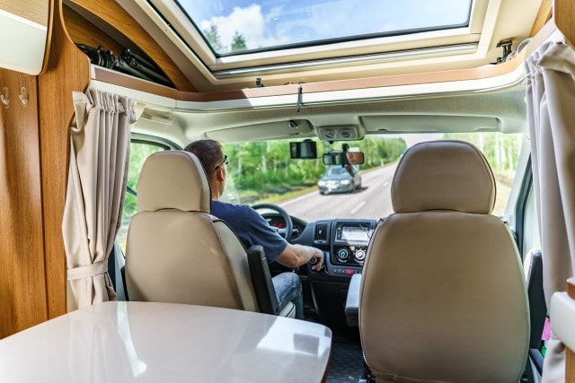 Wohnmobil fahren mit dem richtigen Führerschein