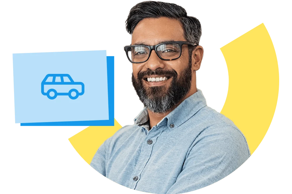 Lachender Mann neben einem blauen Auto Icon