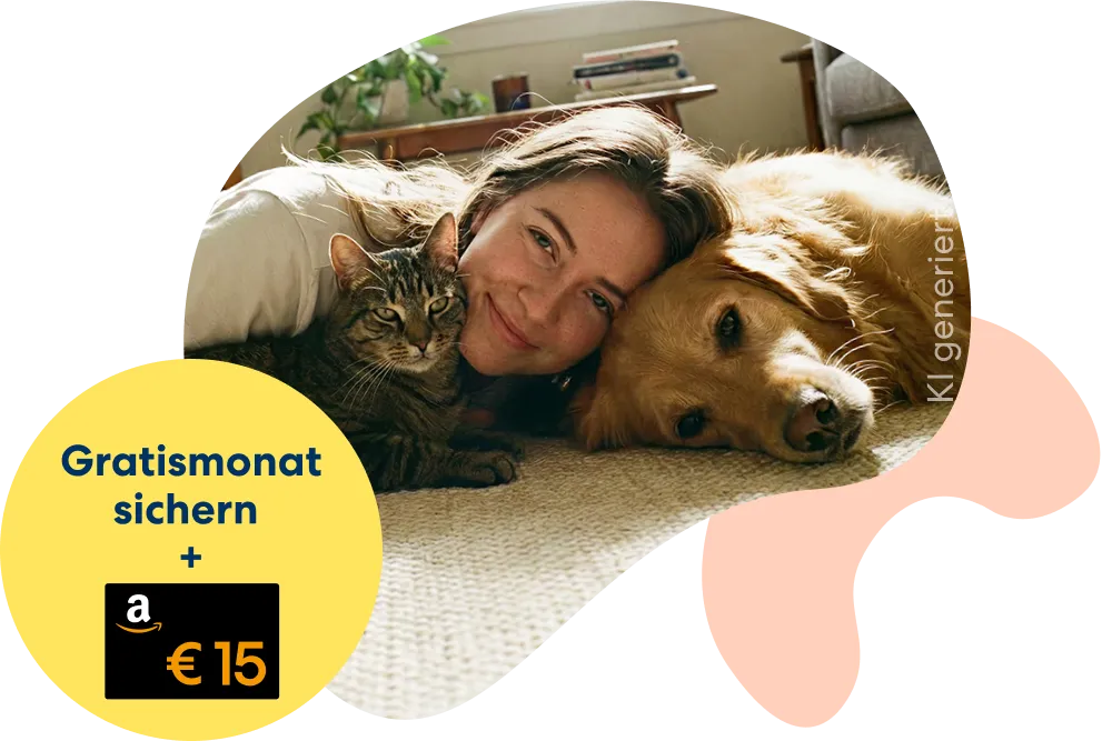 Ein Hund und eine Katze liegen entspannt nebeneinander auf einem Teppich, daneben ein gelber Kreis mit Text „Gratismonat sichern + Amazon €15“.