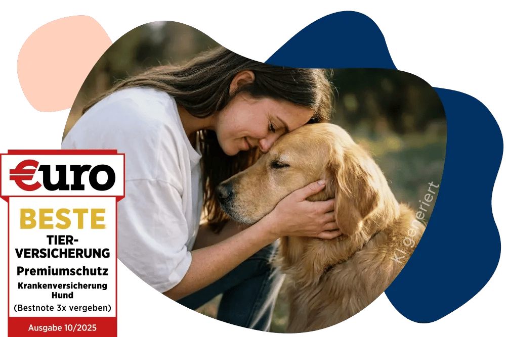 Frau schmust mit ihrem Hund Stirn an Stirn